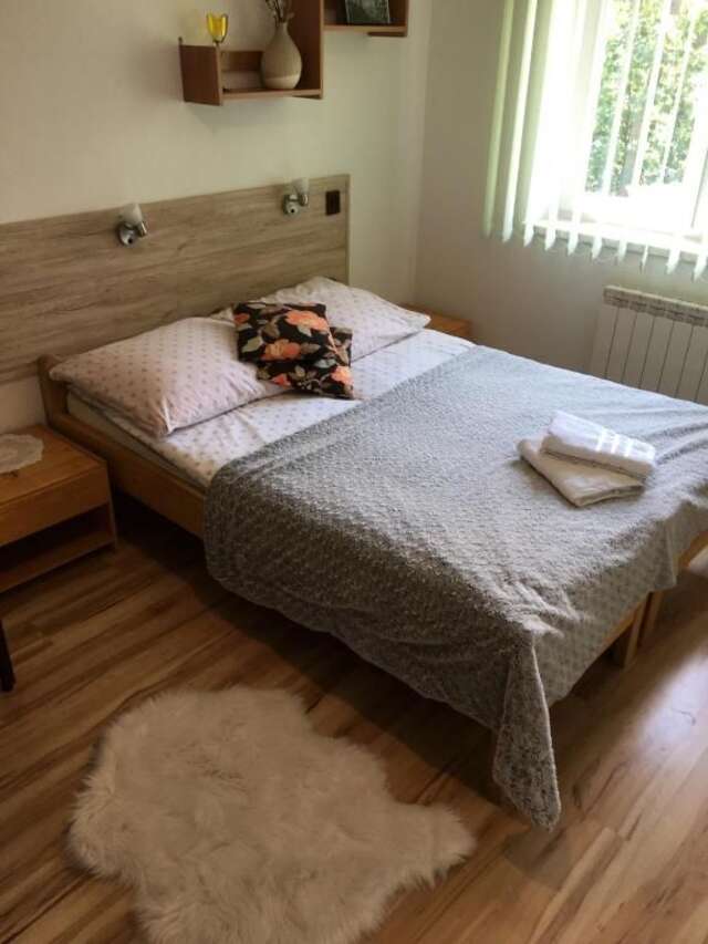 Отели типа «постель и завтрак» Pokoje Gościnne Pod Jaworem Бялка-Татшаньска-37